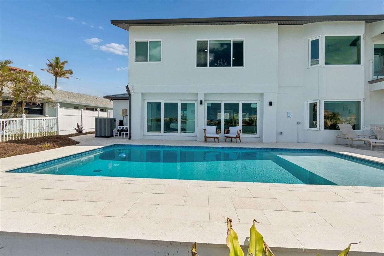 478 Harbor Drive N, Indian Rocks Beach, FL 33785 Photo