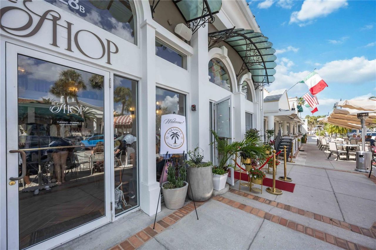 132 Grant Drive, Sarasota, FL 34236 Photo