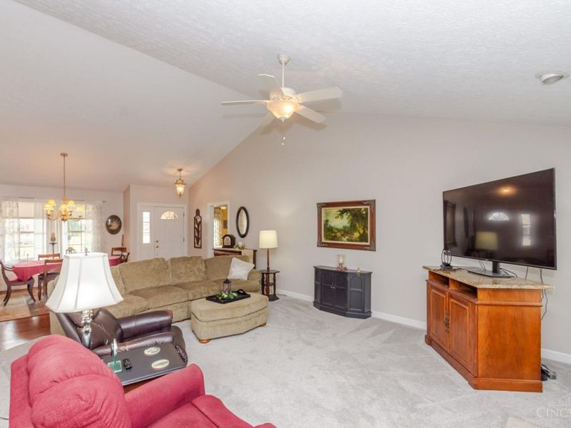 7335 Melinda Drive, Butler Twp, OH 45414 Photo 12