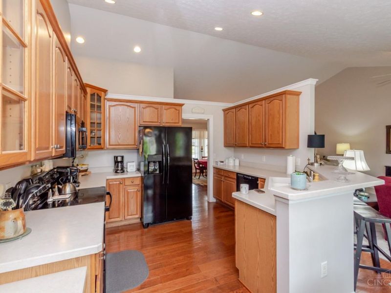 7335 Melinda Drive, Butler Twp, OH 45414 Photo 13