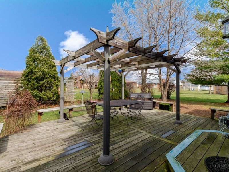 7335 Melinda Drive, Butler Twp, OH 45414 Photo 34