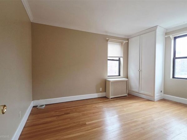 312 Main Street, Unit 4E, White Plains, NY 10601