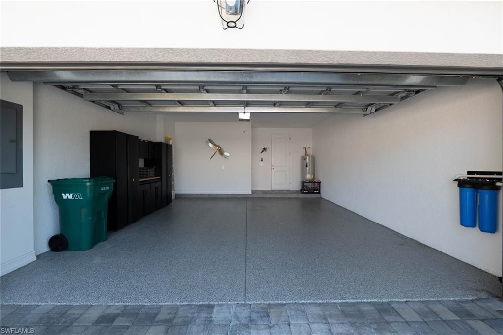 7510 Rockefeller Dr , Naples, FL 34119 Photo