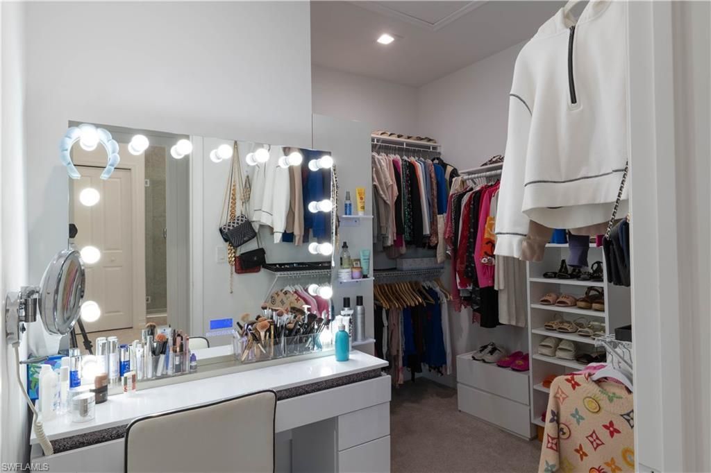 7510 Rockefeller Dr , Naples, FL 34119 Photo