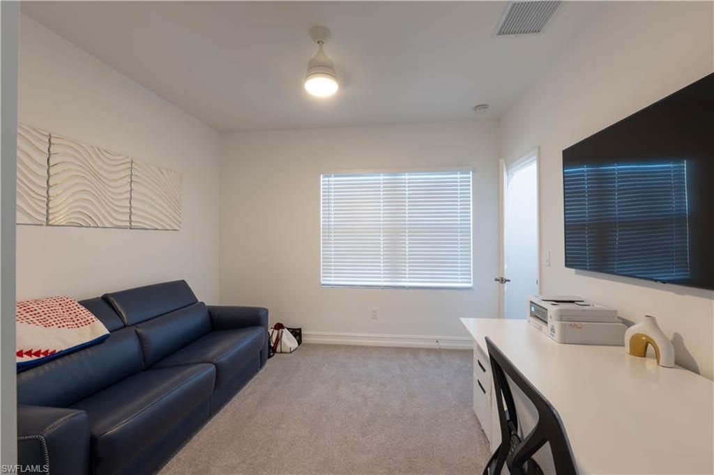 7510 Rockefeller Dr , Naples, FL 34119 Photo