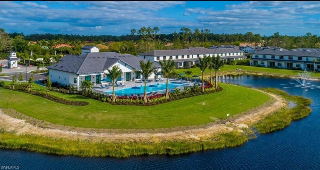 7510 Rockefeller Dr , Naples, FL 34119 Photo