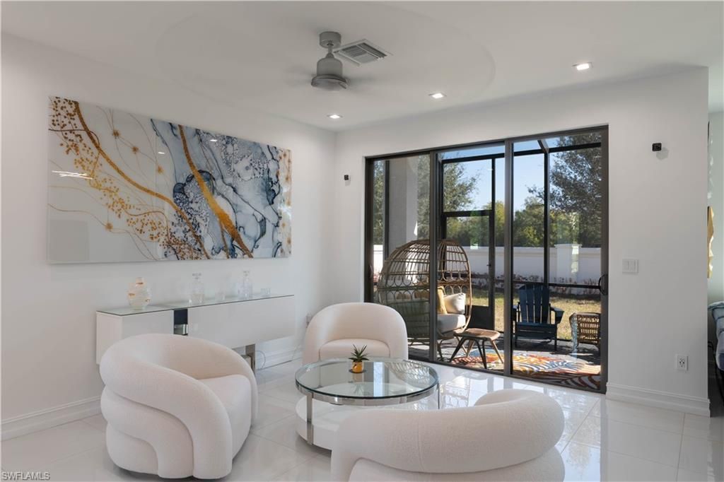 7510 Rockefeller Dr , Naples, FL 34119 Photo