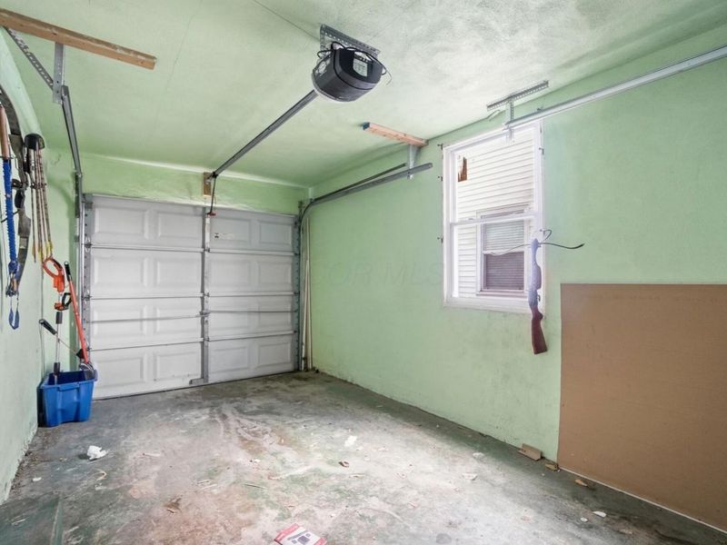 1845 Hess Boulevard, Columbus, OH 43212 Photo 32