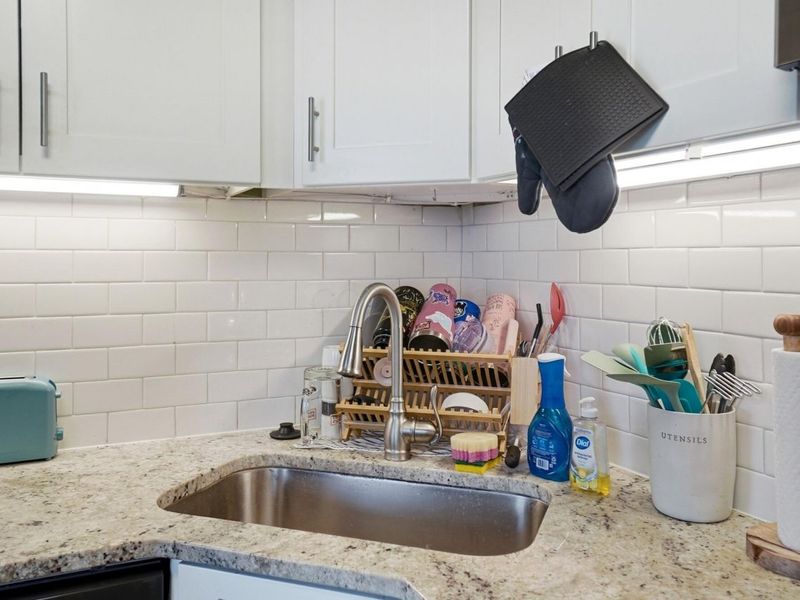 1845 Hess Boulevard, Columbus, OH 43212 Photo 8