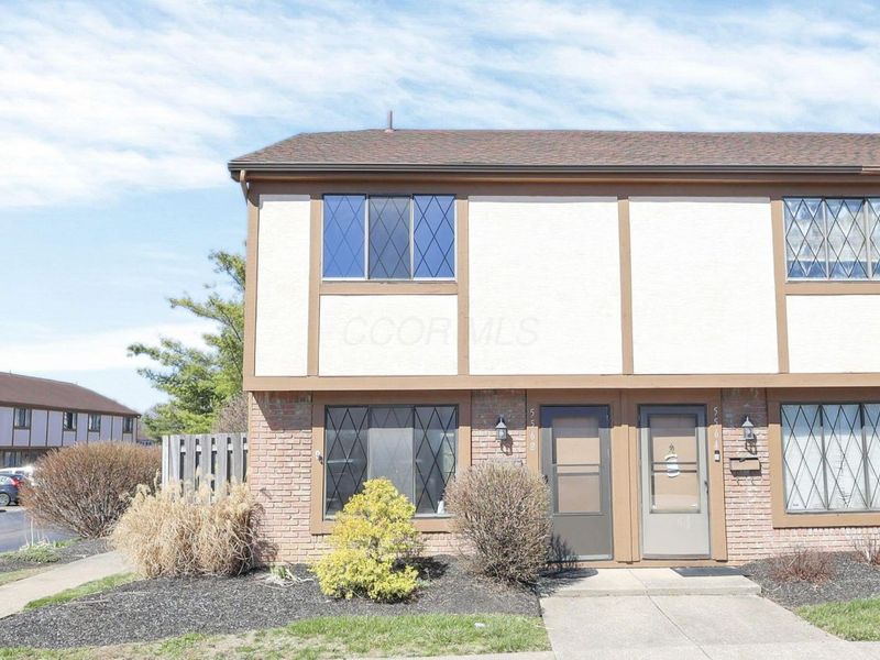 5562 Cartwright Lane, Unit 13, Columbus, OH 43231 Photo 2