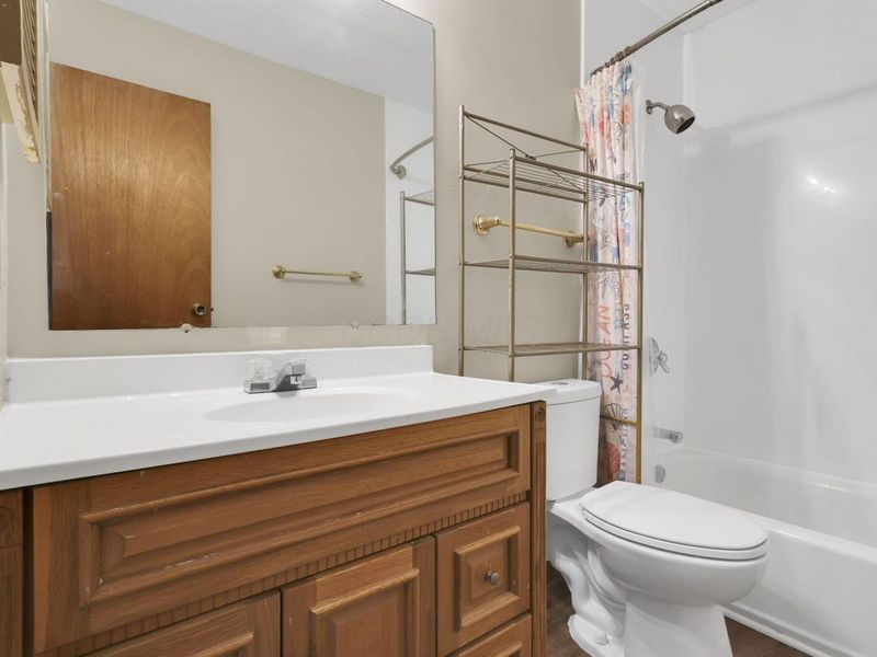 5562 Cartwright Lane, Unit 13, Columbus, OH 43231 Photo 32