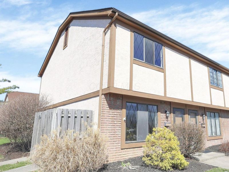 5562 Cartwright Lane, Unit 13, Columbus, OH 43231 Photo 4