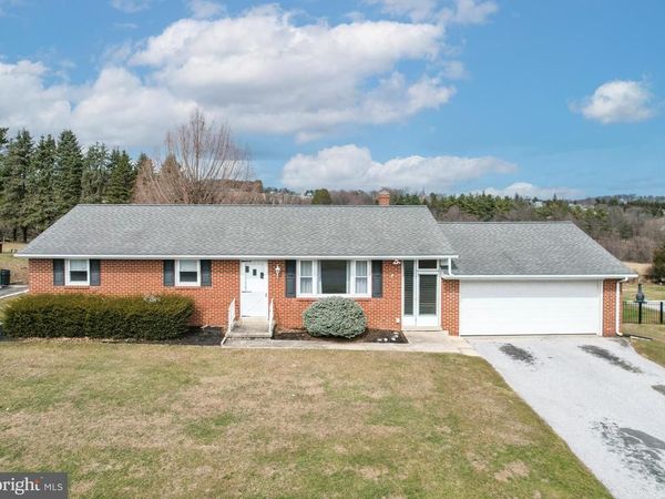 3284 CHARMIL DRIVE, MANCHESTER, MD 21102