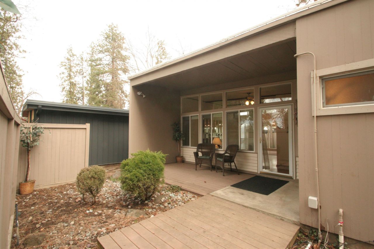 4223 S Perry St, Spokane, WA 99203 Main Photo