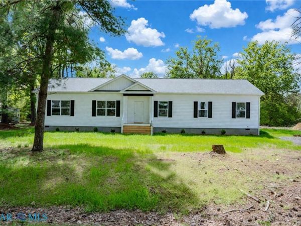 6606 Kimberly Drive, Gloucester, VA 23061