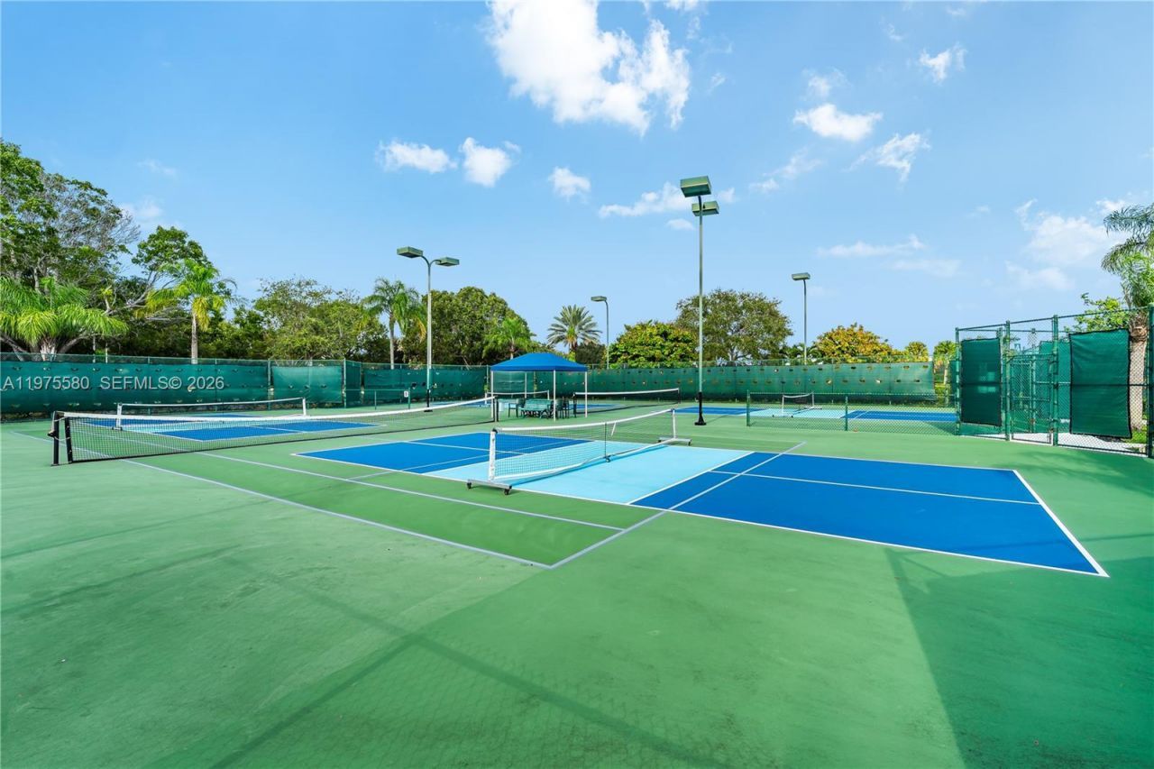 14205 NW 21st St , Pembroke Pines, FL 33028 Photo