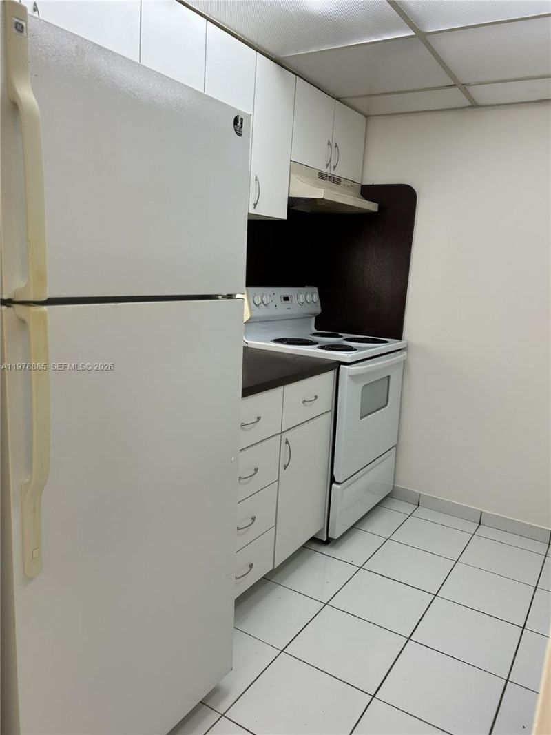 1673 Bay Rd , Unit 306, Miami Beach, FL 33139 Photo