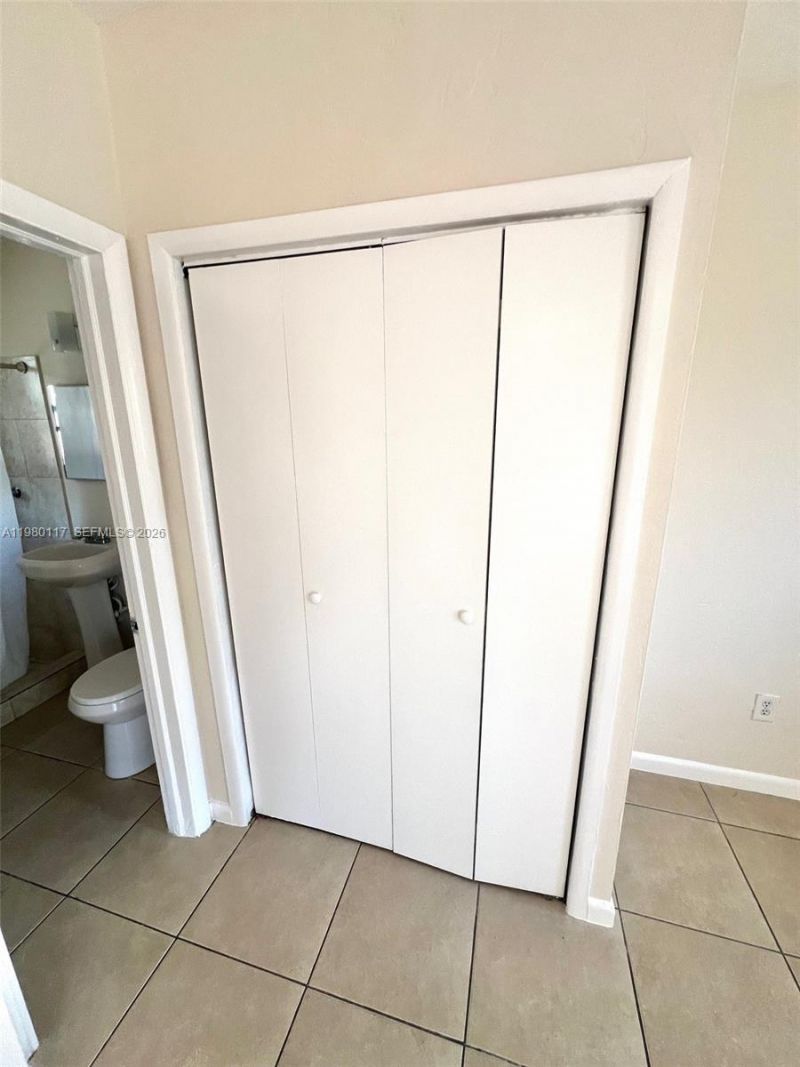 690 NE 85th St , Unit 3D, Miami, FL 33138 Photo