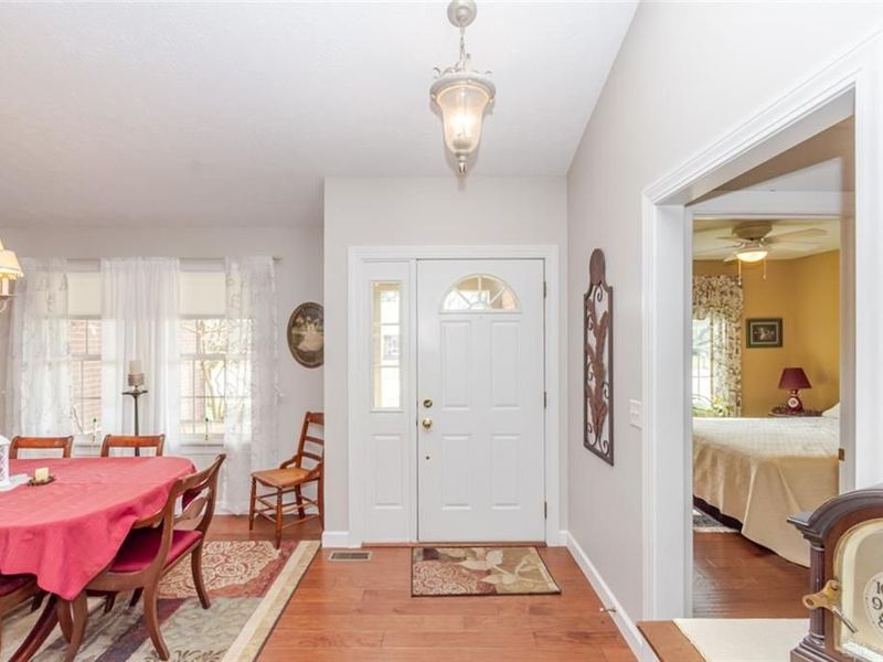 7335 Melinda Drive, Butler Township, OH 45414 Photo 12