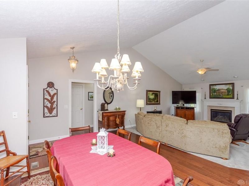 7335 Melinda Drive, Butler Township, OH 45414 Photo 13