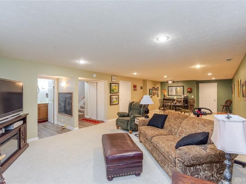 7335 Melinda Drive, Butler Township, OH 45414 Photo 33