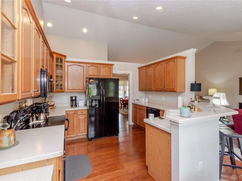 7335 Melinda Drive, Butler Township, OH 45414 Photo 5