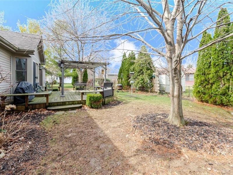 7335 Melinda Drive, Butler Township, OH 45414 Photo 9