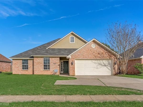 2210 Stockwell Road, Bossier City, LA 71111