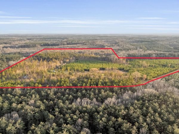 1190 Buster Vaughn, Eupora, MS 39744