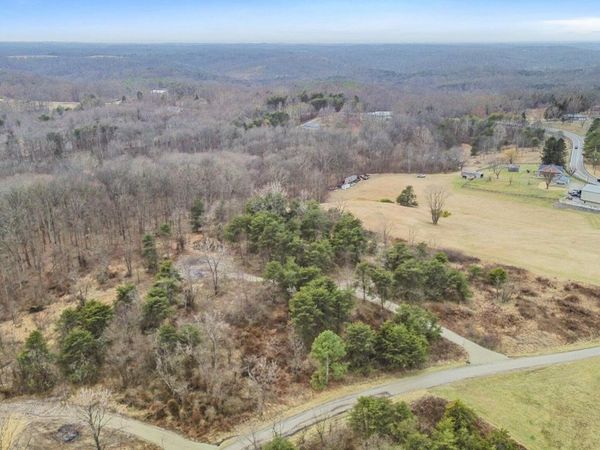 20795 Sterling Road , Logan, OH 43138