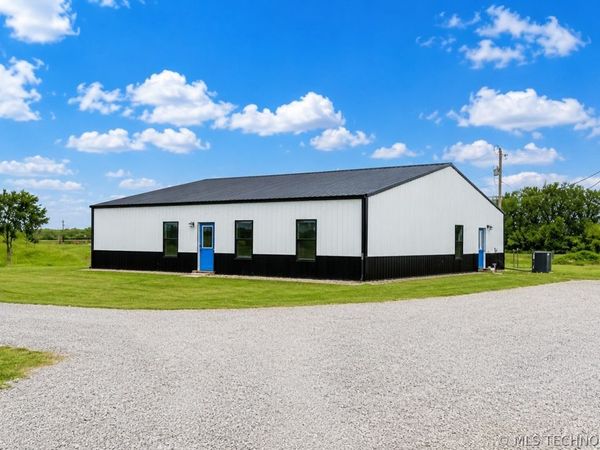 1450 W 520 Road, Pryor, OK 74361