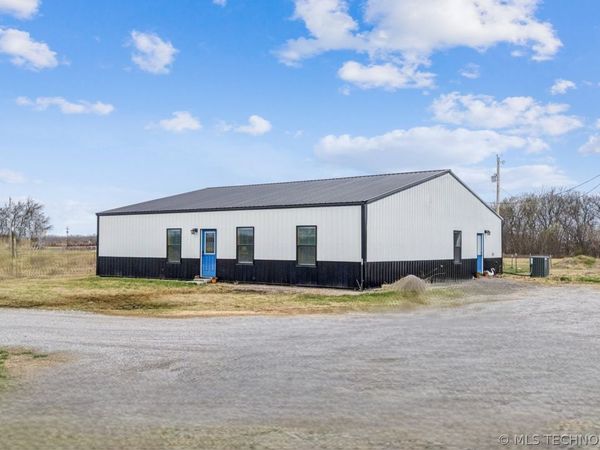 1450 W 520 Road , Pryor, OK 74361