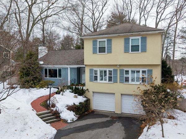 90 Elmwood Rd, Wellesley, MA 02481