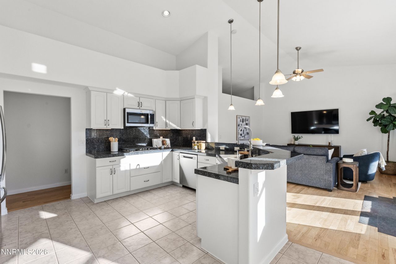 325 Old Washoe Circle, Washoe Valley, NV 89704 Photo