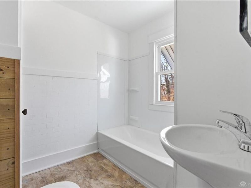 223 Elmhurst Road, Dayton, OH 45417 Photo 26