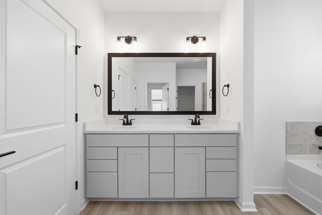 4212 Collins Farm Way Photo 19