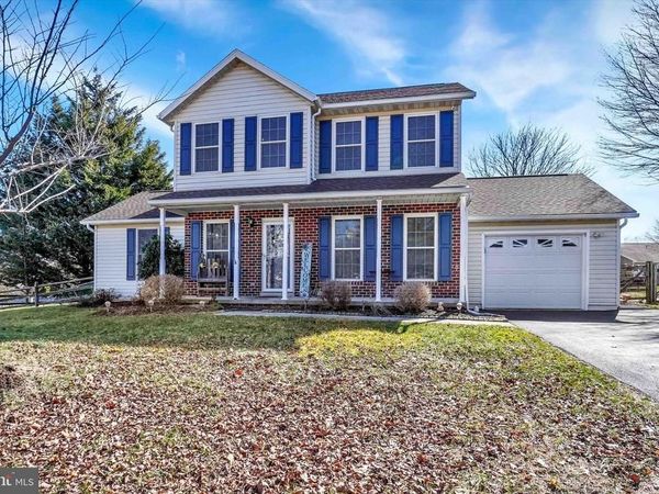 480 HOLLOW ROAD, STEWARTSTOWN, PA 17363
