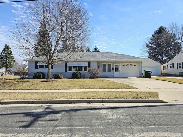 631 Maxon Street, Waupun, WI 53963