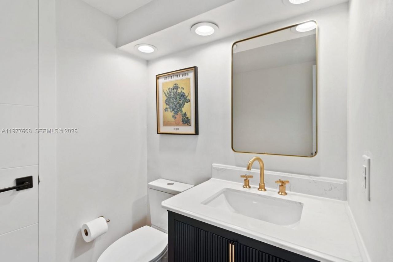 6902 N Kendall Dr , Unit E403, Pinecrest, FL 33156 Photo