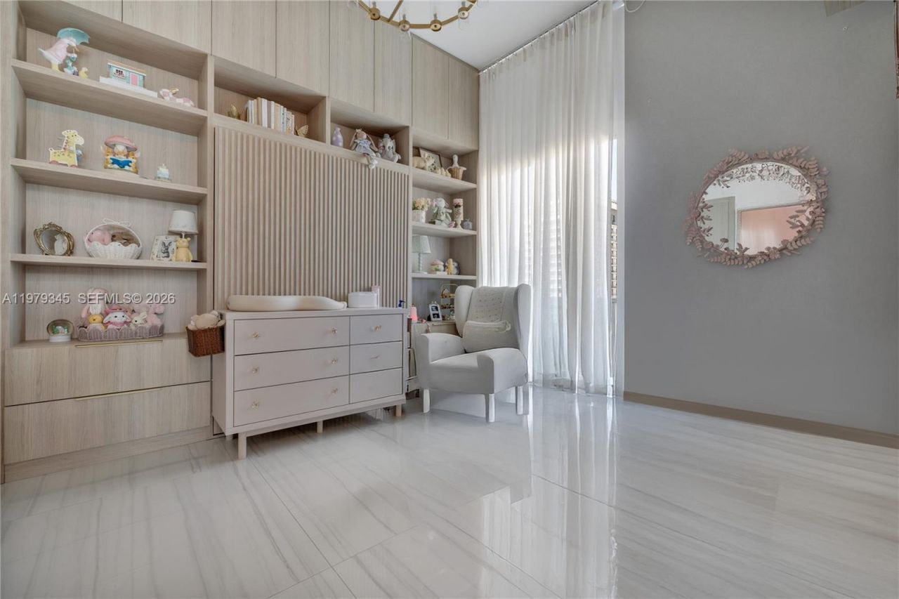 725 NE 22nd St, Unit PH2F, Miami, FL 33137 Photo