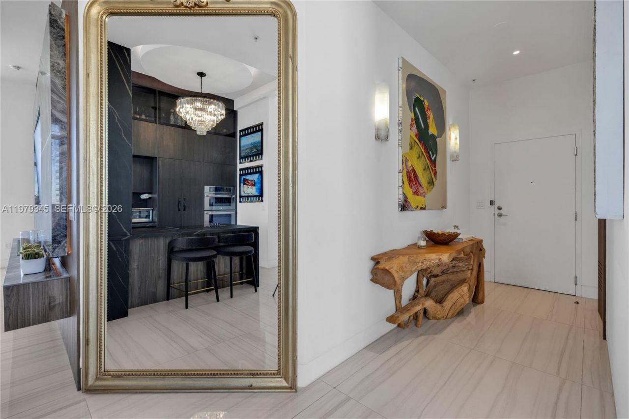 725 NE 22nd St, Unit PH2F, Miami, FL 33137 Photo