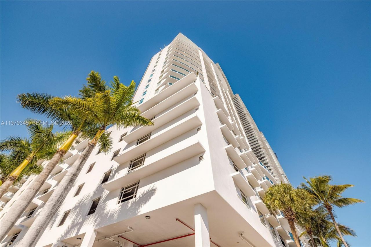 725 NE 22nd St, Unit PH2F, Miami, FL 33137 Photo