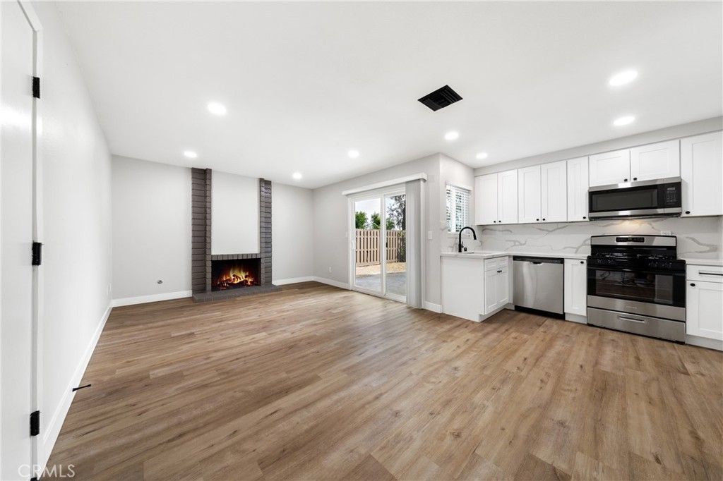 2443 Emerson Circle, Corona, CA 92882 Main Photo