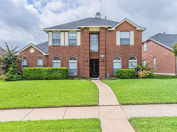 1018 Sumner Drive, Mesquite, TX 75149