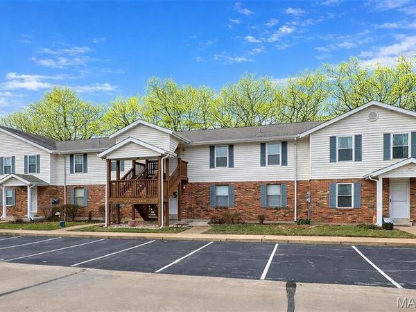 1271 Cliffridge Lane, Valley Park, MO 63088