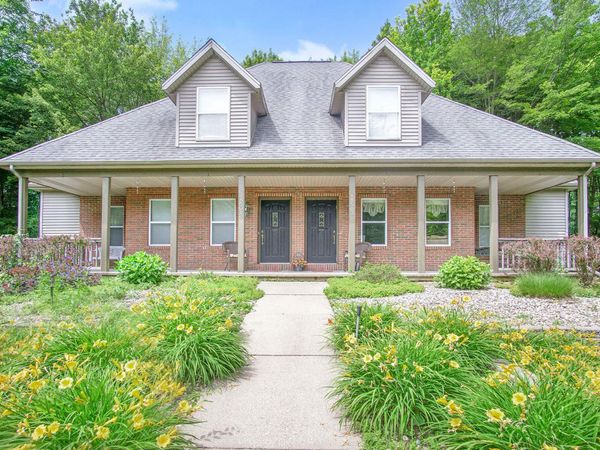 18501 148th Avenue, Spring Lake, MI 49456