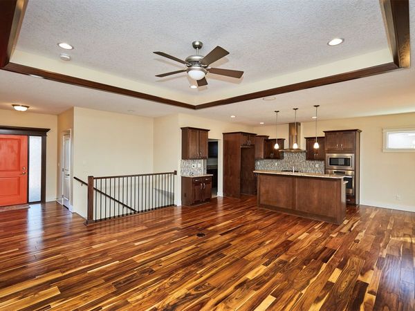 2100 NW Prairie Creek Drive, Grimes, IA 50111