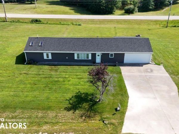 17788 Shanghi Road, Moravia, IA 52571