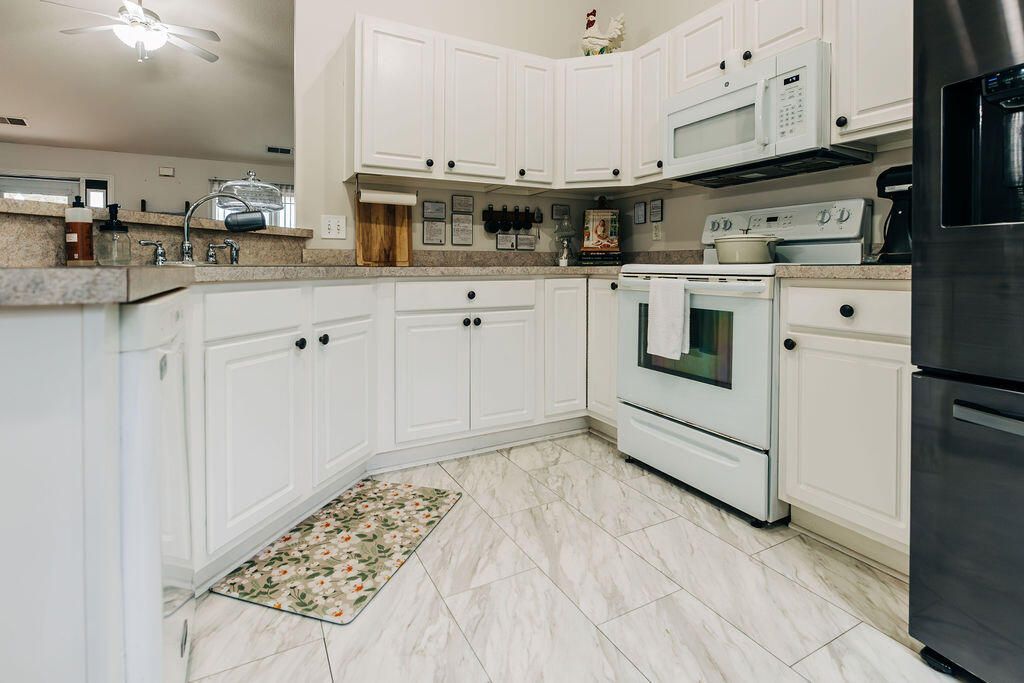 59 Heartstone Circle Photo 11