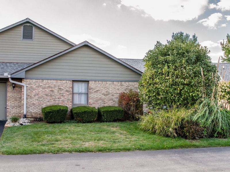 1922 Wedgewood Circle, Springfield, OH 45503 Photo 3